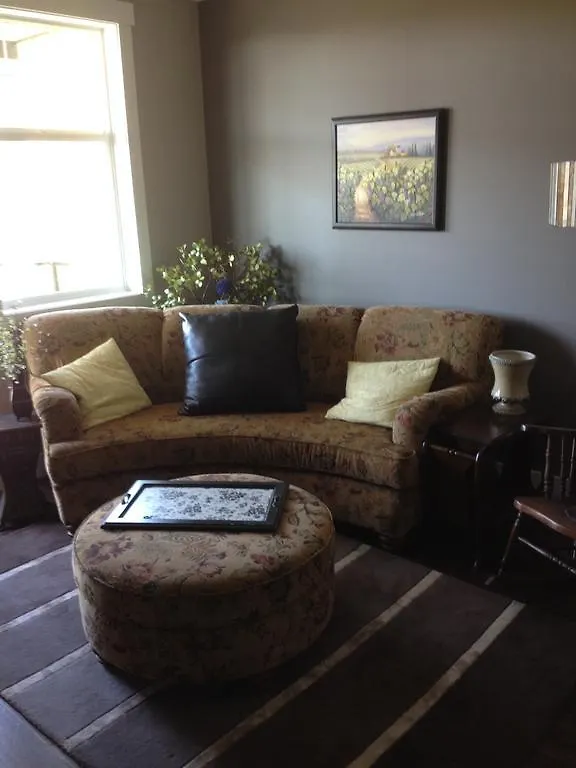 Brookside Inn Aldergrove